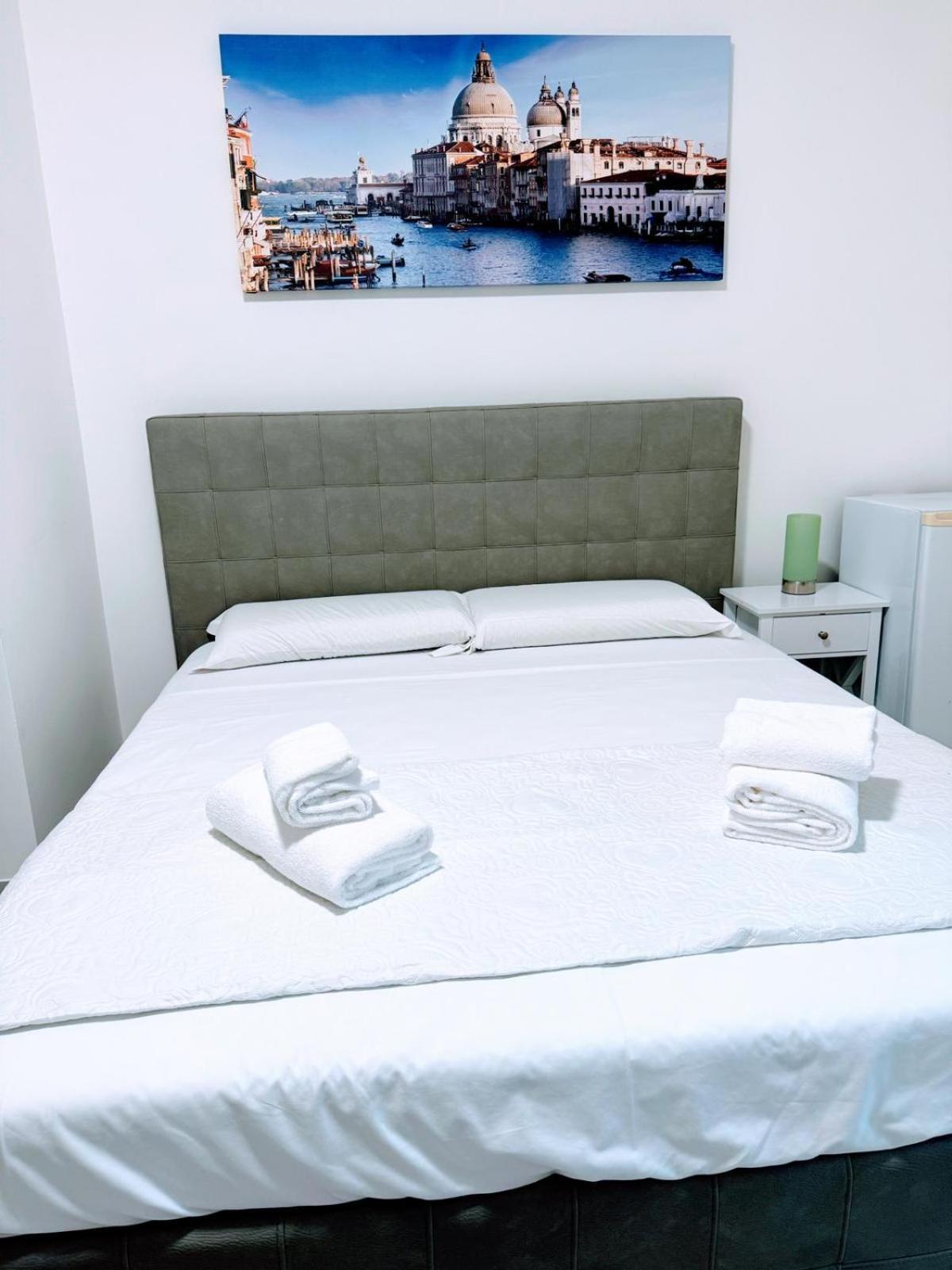 Apartments Местре Екстер'єр фото